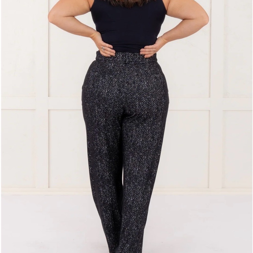 SPANX® PONTE BARREL LEG PANT, HERRINGBONE - Picture 2 of 7